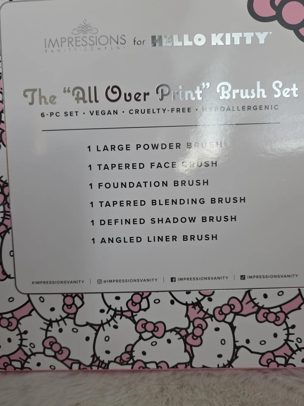 Impressions Hello Kitty Pink White Patterned 6-Piece Brush Set